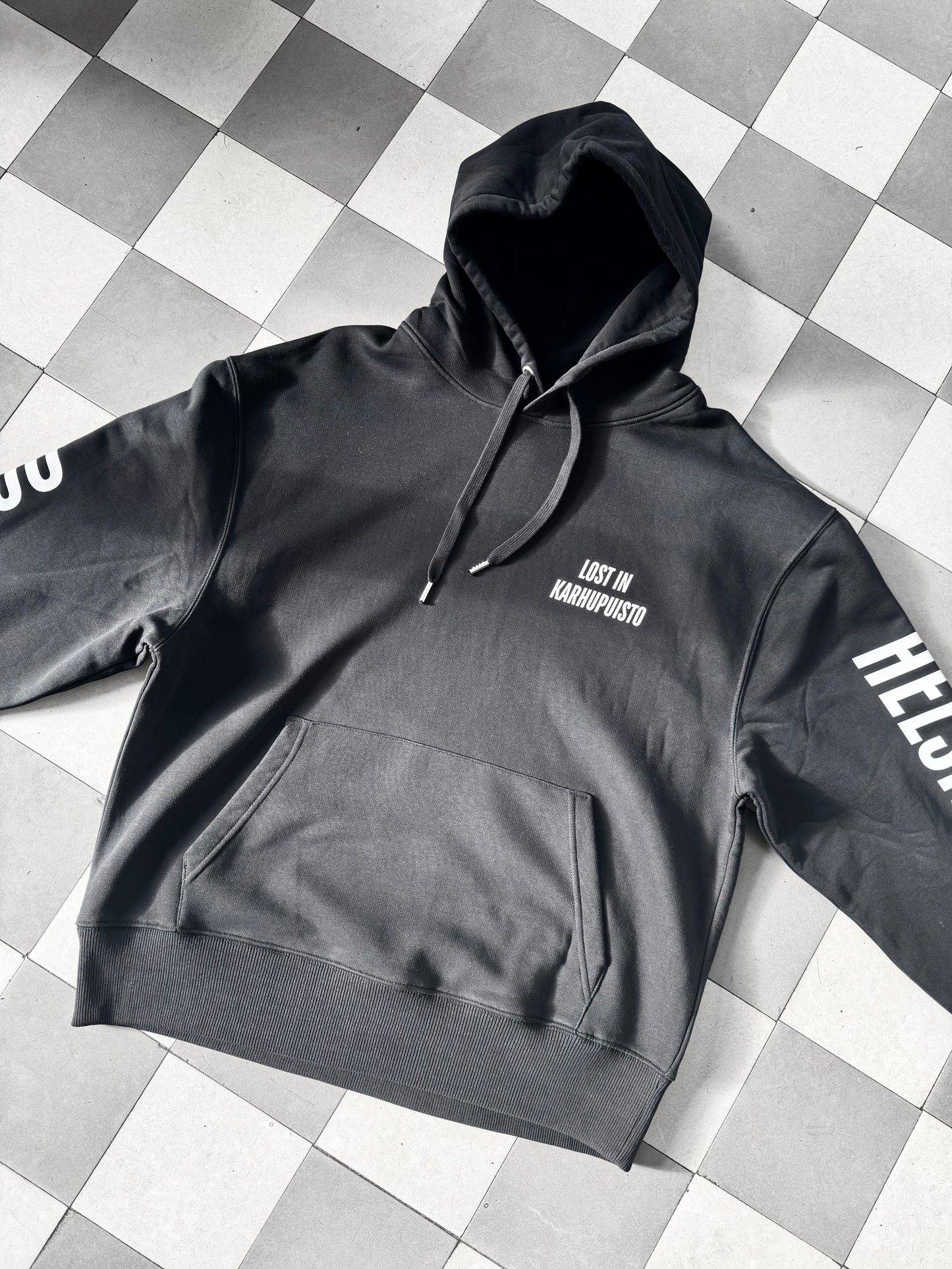 Lost in Karhupuisto hoodie
