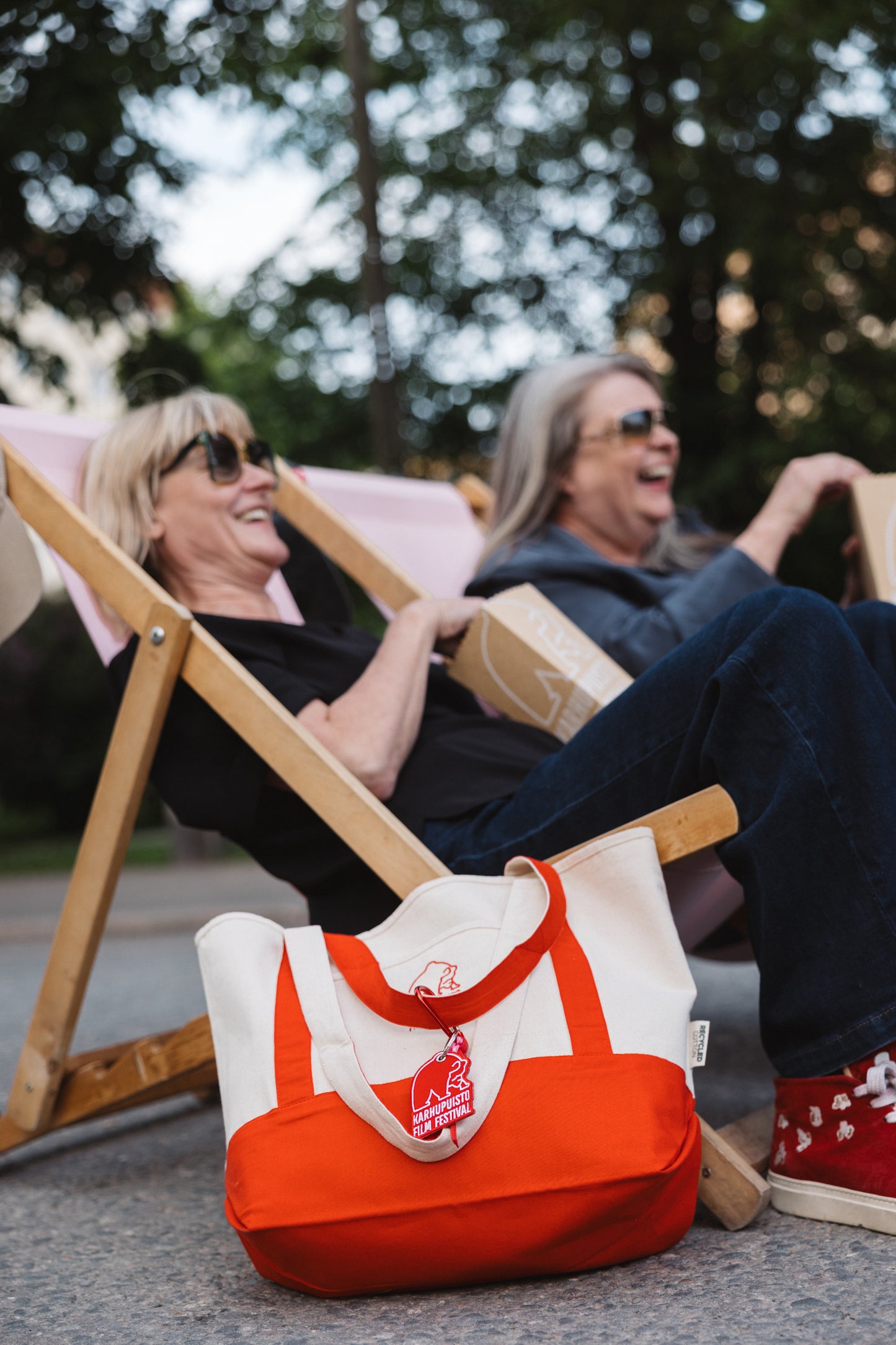 BEACH BAG | Karhupuisto Film Festival