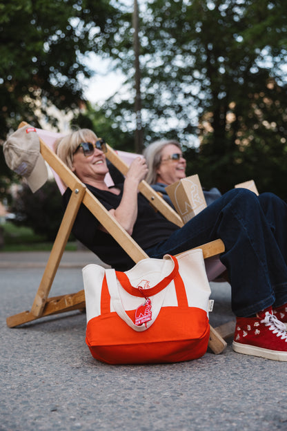 BEACH BAG | Karhupuisto Film Festival