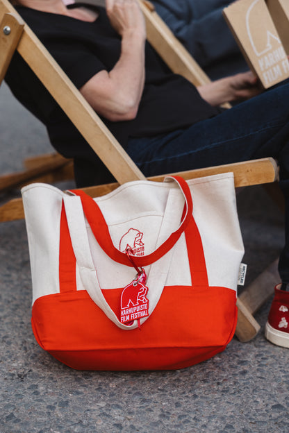 BEACH BAG | Karhupuisto Film Festival