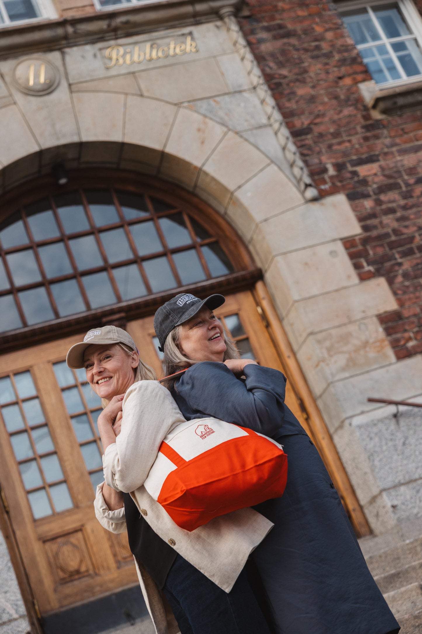 BEACH BAG | Karhupuisto Film Festival