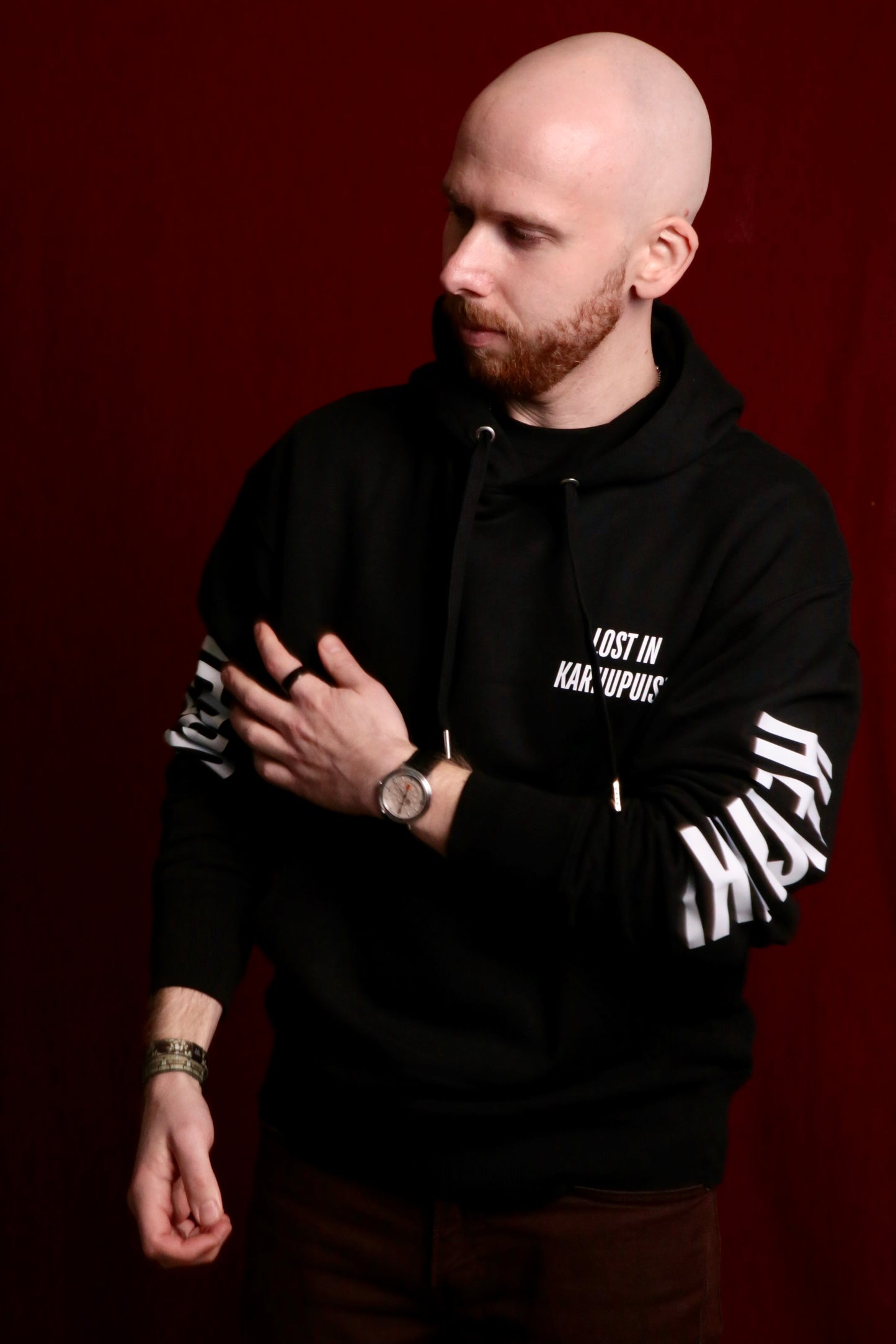 Lost in Karhupuisto hoodie